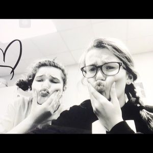 Meet your Posher, Emma